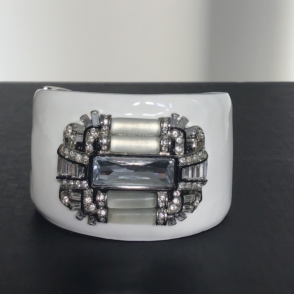 Kenneth Jay Lane White Enamel Art Deco Cuff hinged bracelet with clear crystals - Picture 5 of 10